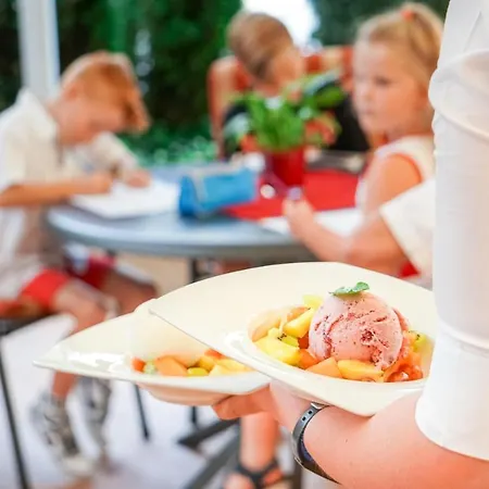 ラム 3* オストフィルダーン