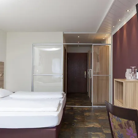 Hotell Lamm Ostfildern